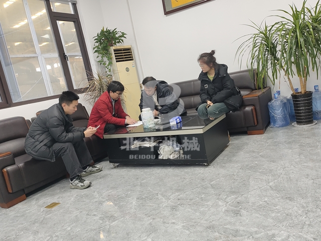 建设环保未来,秸秆无烟草莓视频在线观看视频吸引马来西亚客户