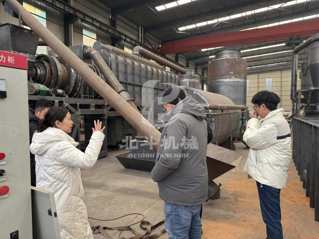 玻利维亚客户考察草莓视频APP黄机械草莓视频在线观看视频并探索环保机遇